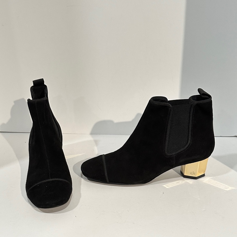 Tony Burch Elegant Black Ankle Boots with Gold Heel